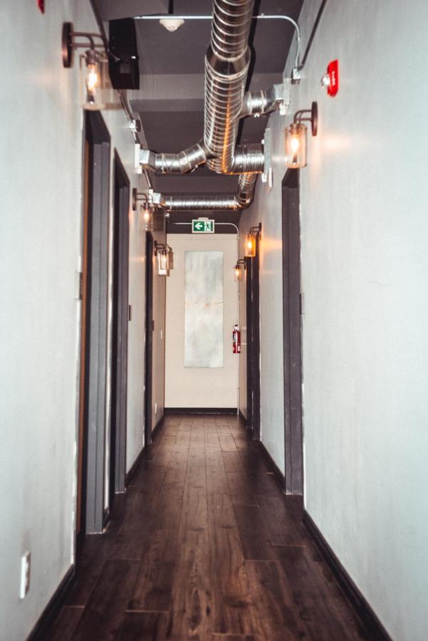 The Haven Hostel Тандер-Бей Екстер'єр фото