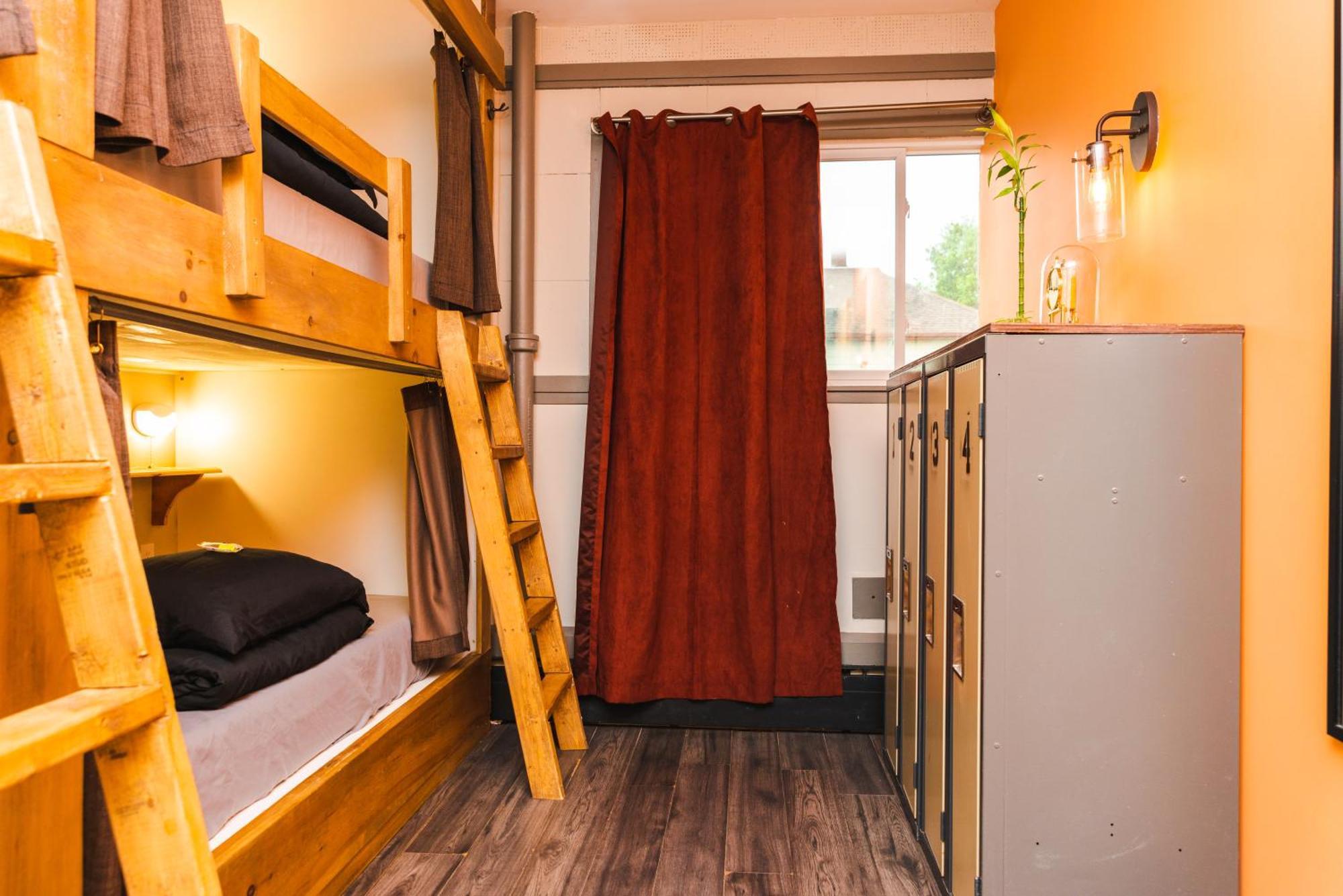 The Haven Hostel Тандер-Бей Екстер'єр фото